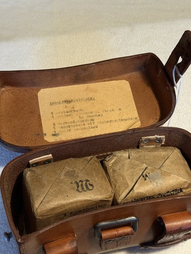 WW2 German Cavalry Medic Pouch Leather Wehrmacht DLA 40 Dachau Marked Bandages - Image 4