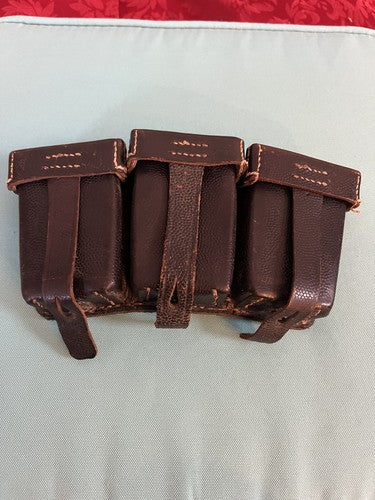 WW2 German Wehrmacht Black Leather K98 Mauser Ammo Pouch RB Nr O/0396/0027