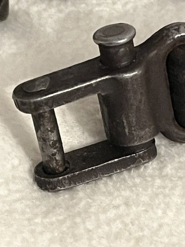 Original German WW2 Wehrmacht MG 34/42 Split-Leather Carrying Sling Dark Brown - Image 2