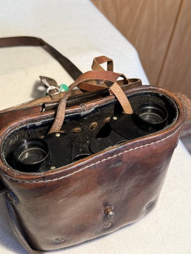 WW2 FRENCH MILITARY Binoculars Alce Paris Extra Lumineuse 1940 Leather Case - Image 8