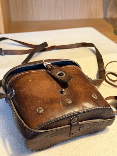 WW2 FRENCH MILITARY Binoculars Alce Paris Extra Lumineuse 1940 Leather Case - Image 2