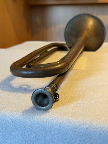 WW1 French Military Brass Bugle Couesnon & Cie Paris Chateau Thierry Mouthpiece - Image 3